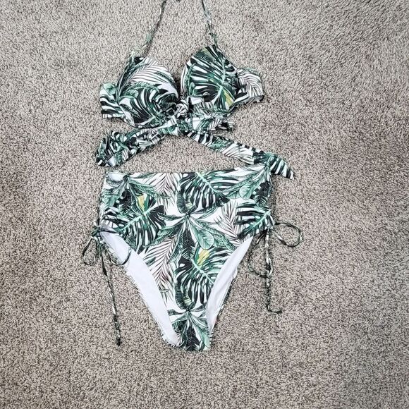 Plus Size Shein Two Piece Swimsuit - Picture 1 of 8